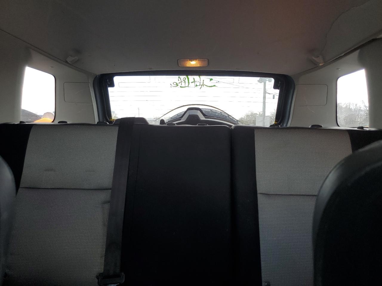 2013 Toyota FJ Cruiser - Image 10