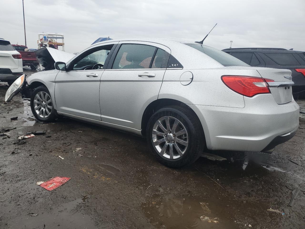 2011 Chrysler 200 - Image 2