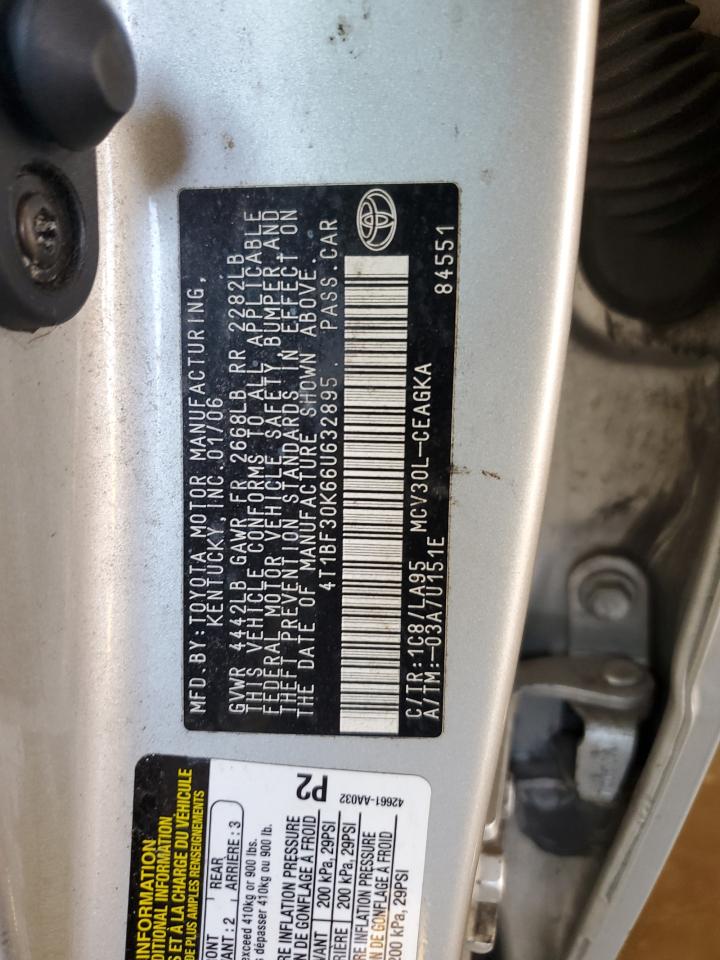 2006 Toyota Camry - Image 12