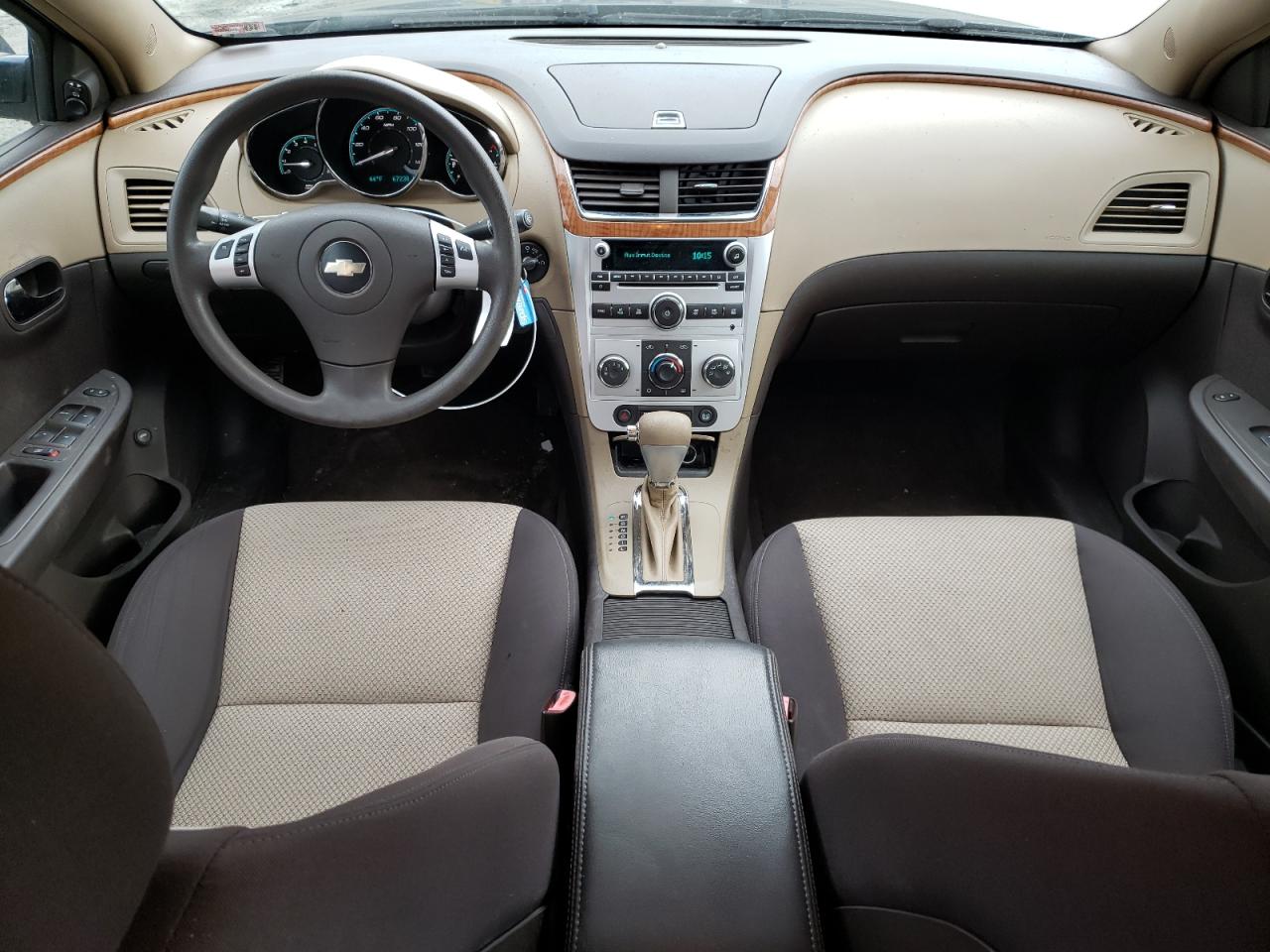 2009 Chevrolet Malibu - Image 8