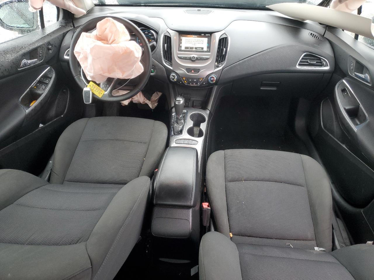 2016 Chevrolet Cruze - Image 8