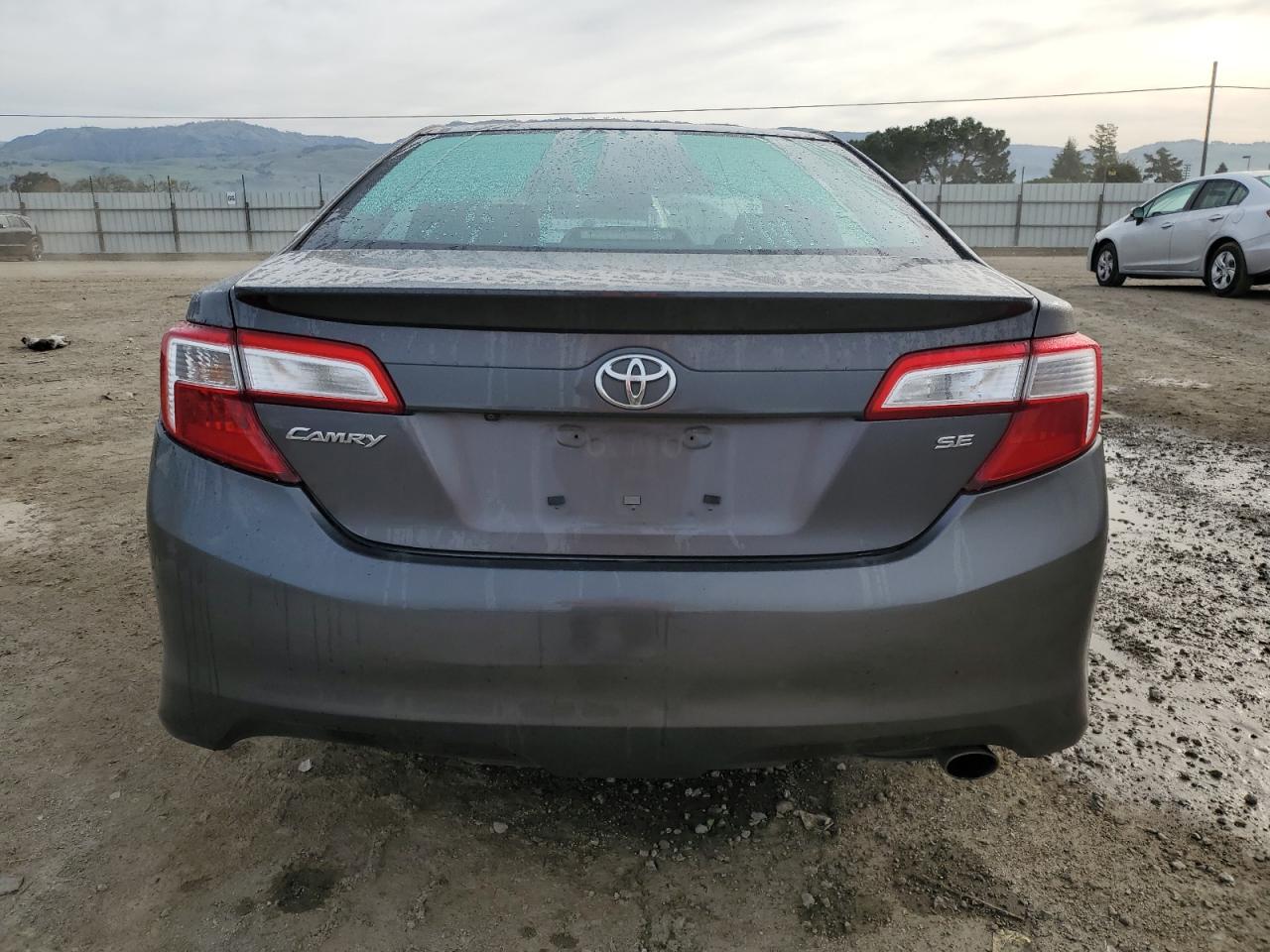 2014 Toyota Camry - Image 6