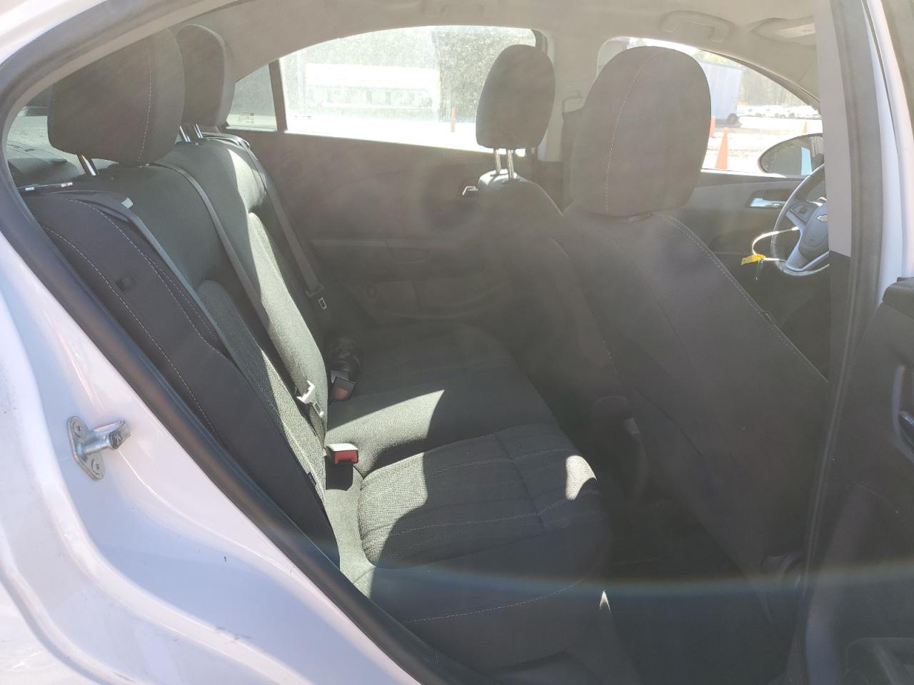 2019 Chevrolet Sonic Lt VIN: 1G1JD5SB4K4111028 Lot: 50239055