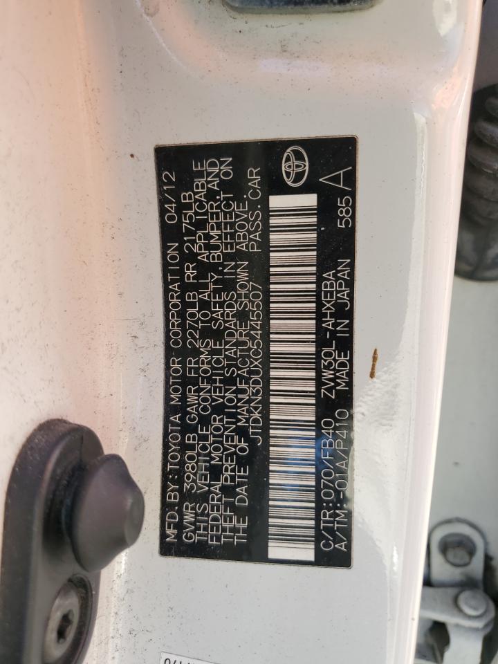 2012 Toyota Prius - Image 13