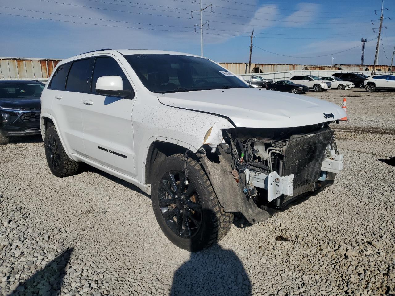 2019 Jeep Grand Cherokee - Image 4