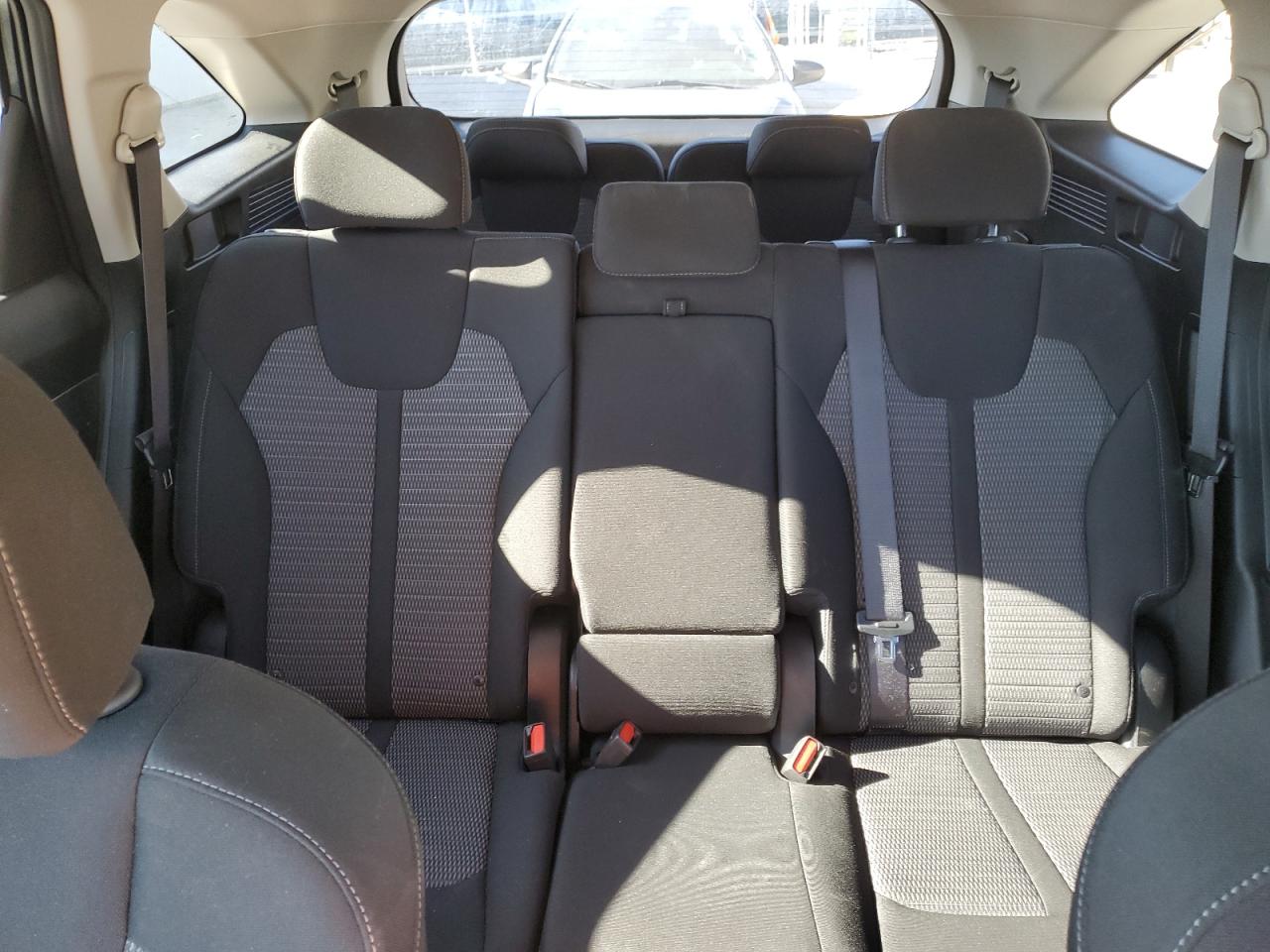 2022 Kia Sorento - Image 10