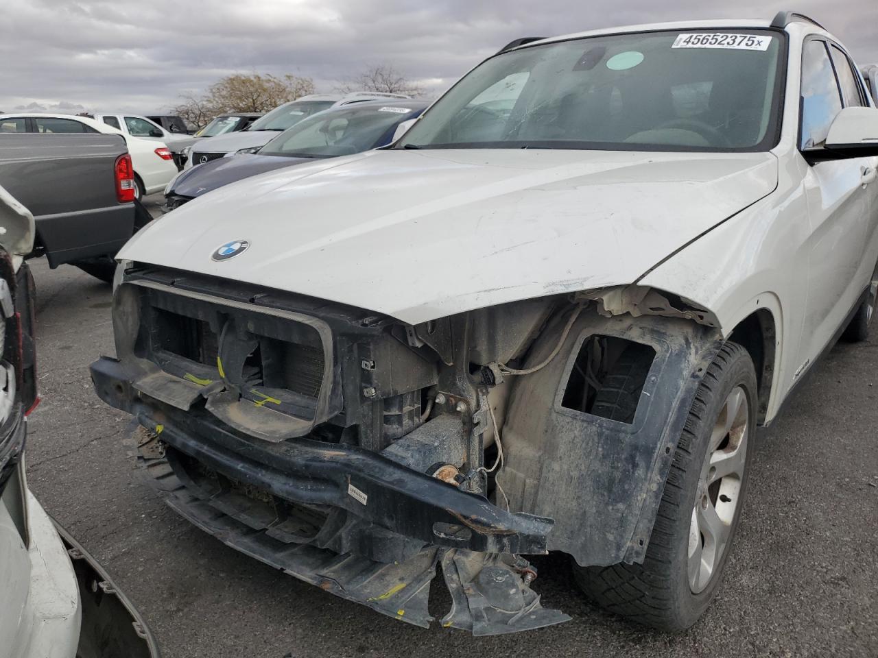 2014 BMW X1 - Image 5