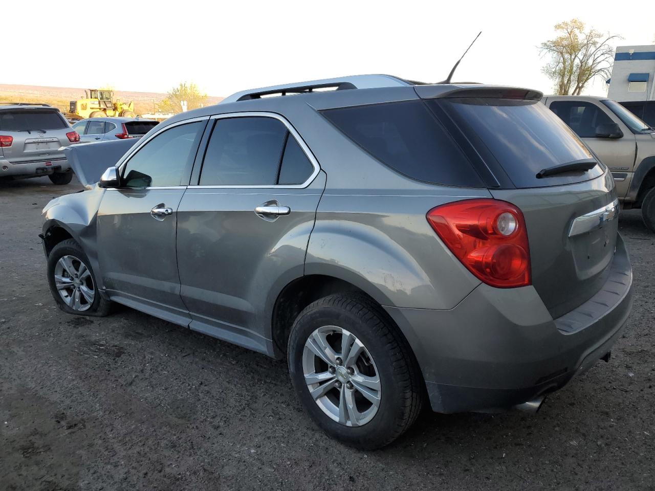 2012 Chevrolet Equinox - Image 2