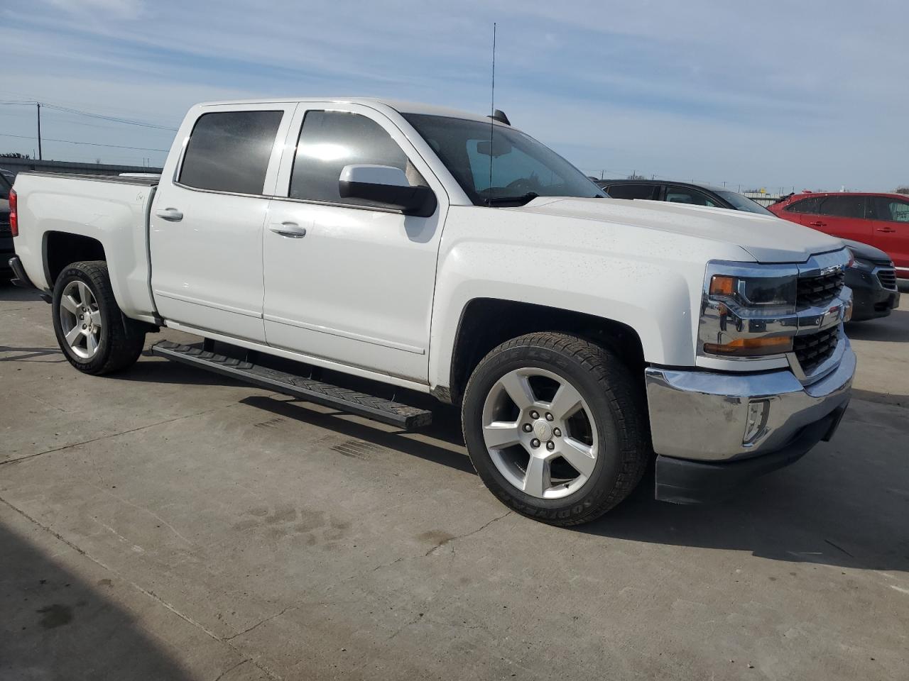 2018 Chevrolet Silverado - Image 4