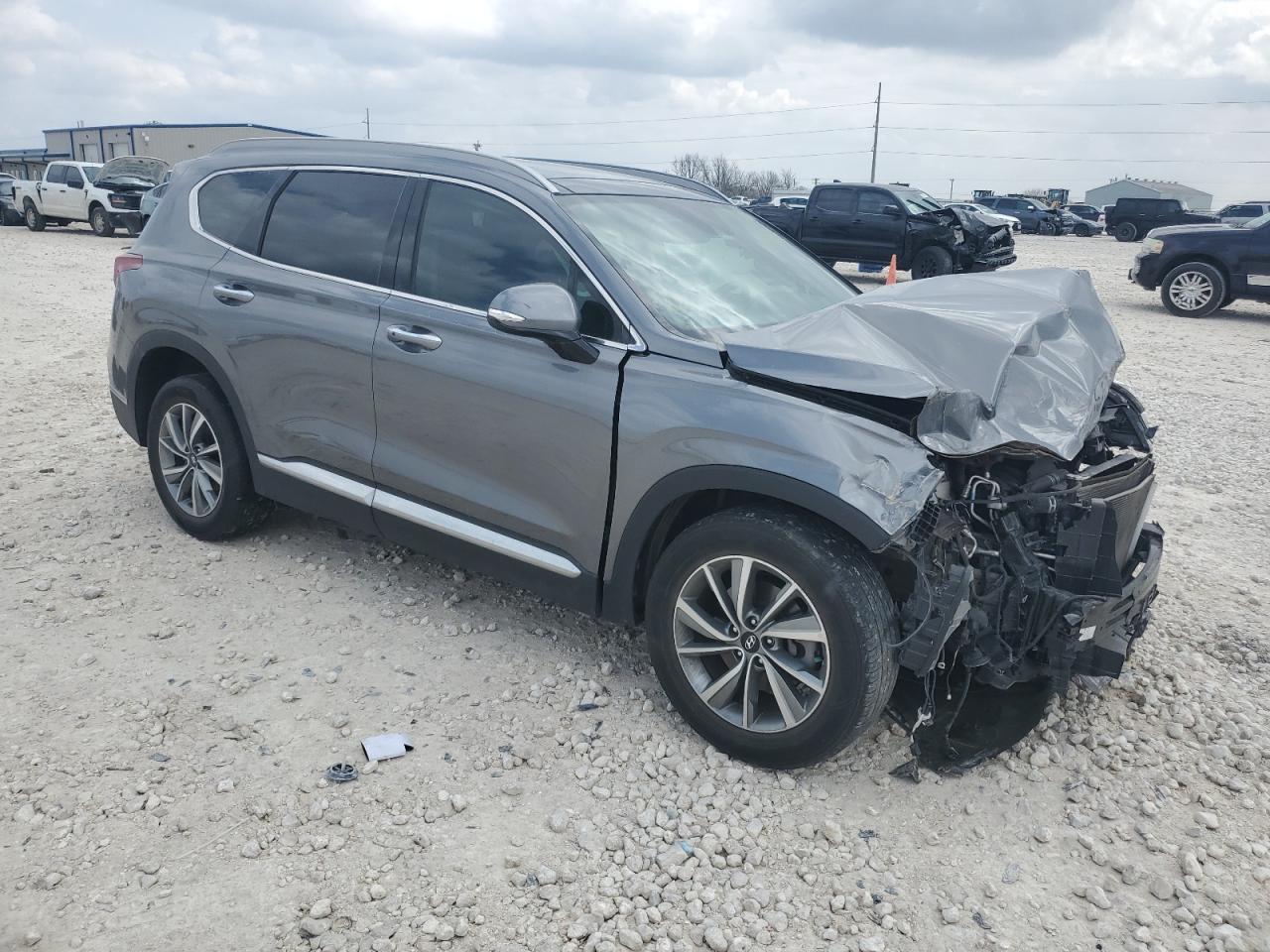 2019 Hyundai Santa Fe - Image 4
