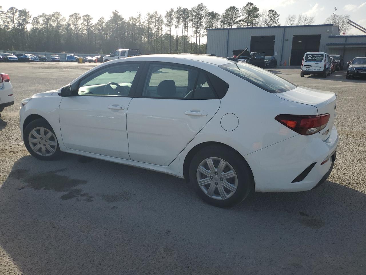 2021 Kia Rio - Image 2