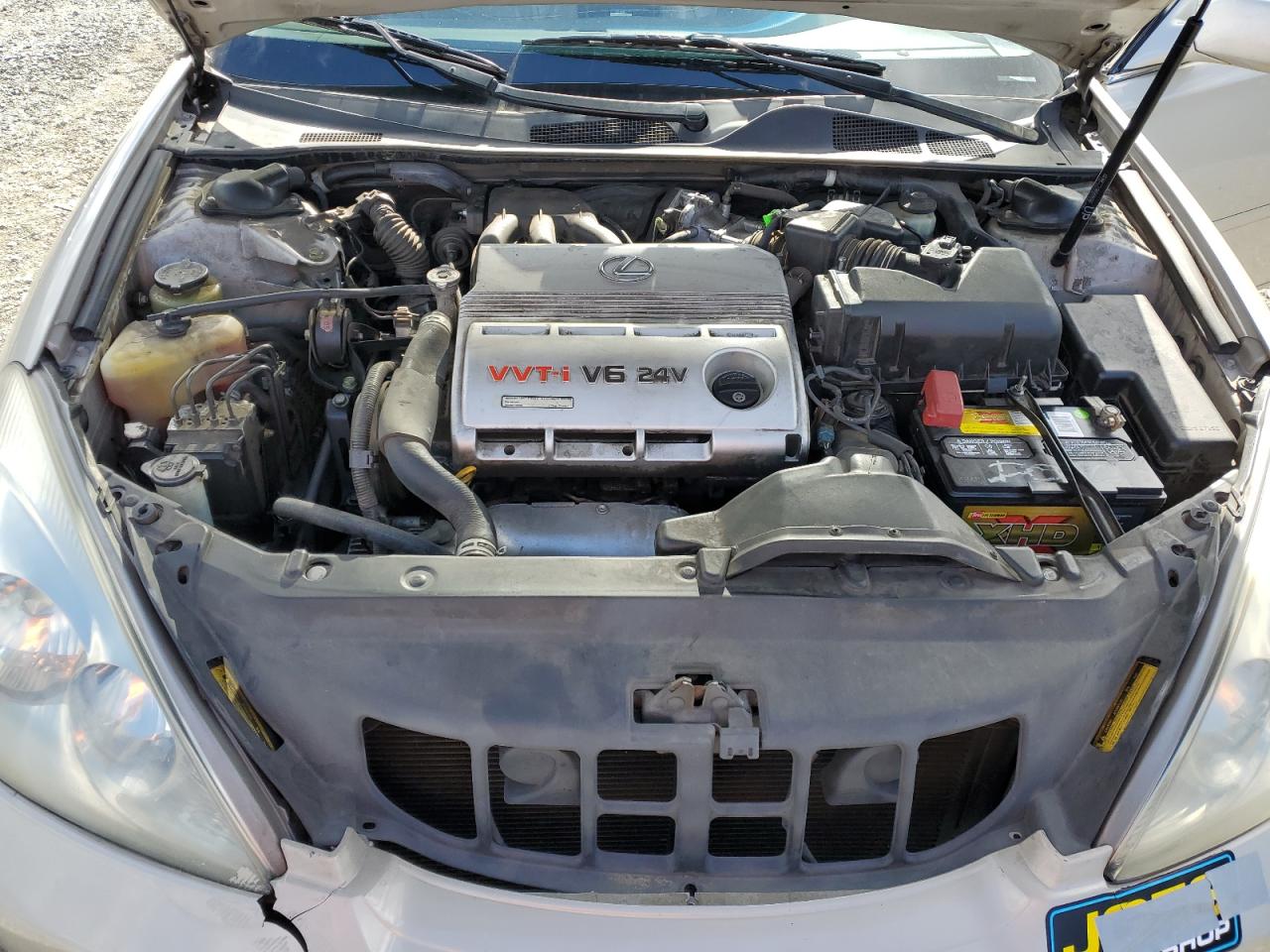 2002 Lexus ES - Image 11