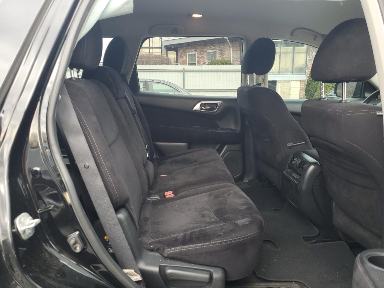2013 Nissan Pathfinder - Image 11