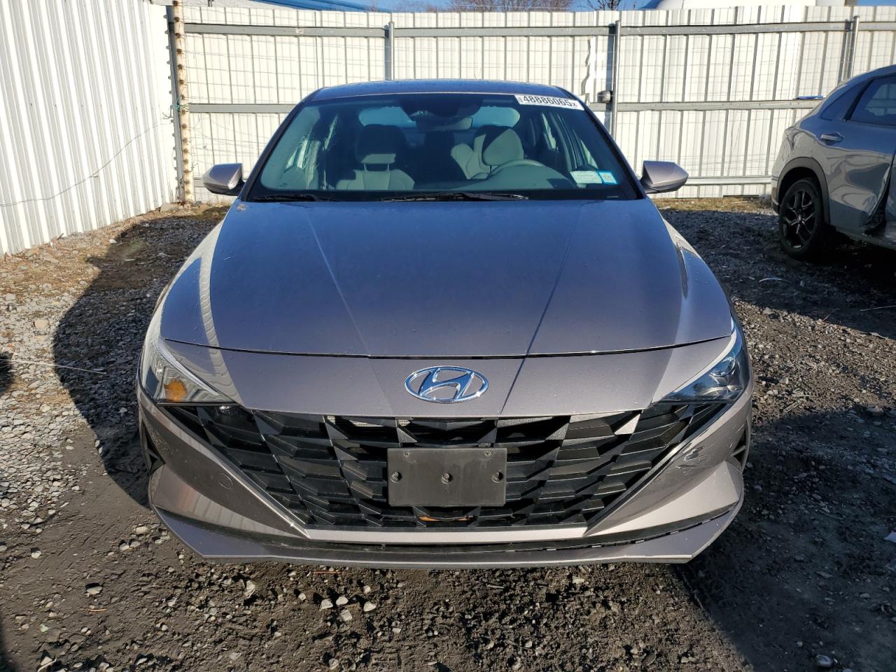 2023 Hyundai Elantra - Image 5