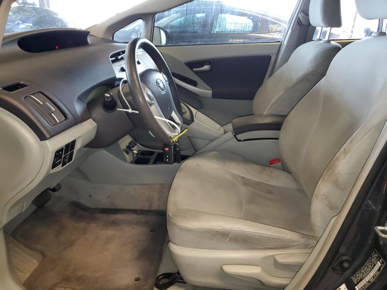 2010 Toyota Prius - Image 7