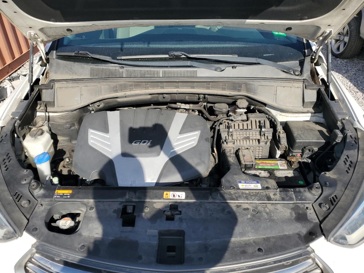 2017 Hyundai Santa Fe - Image 12