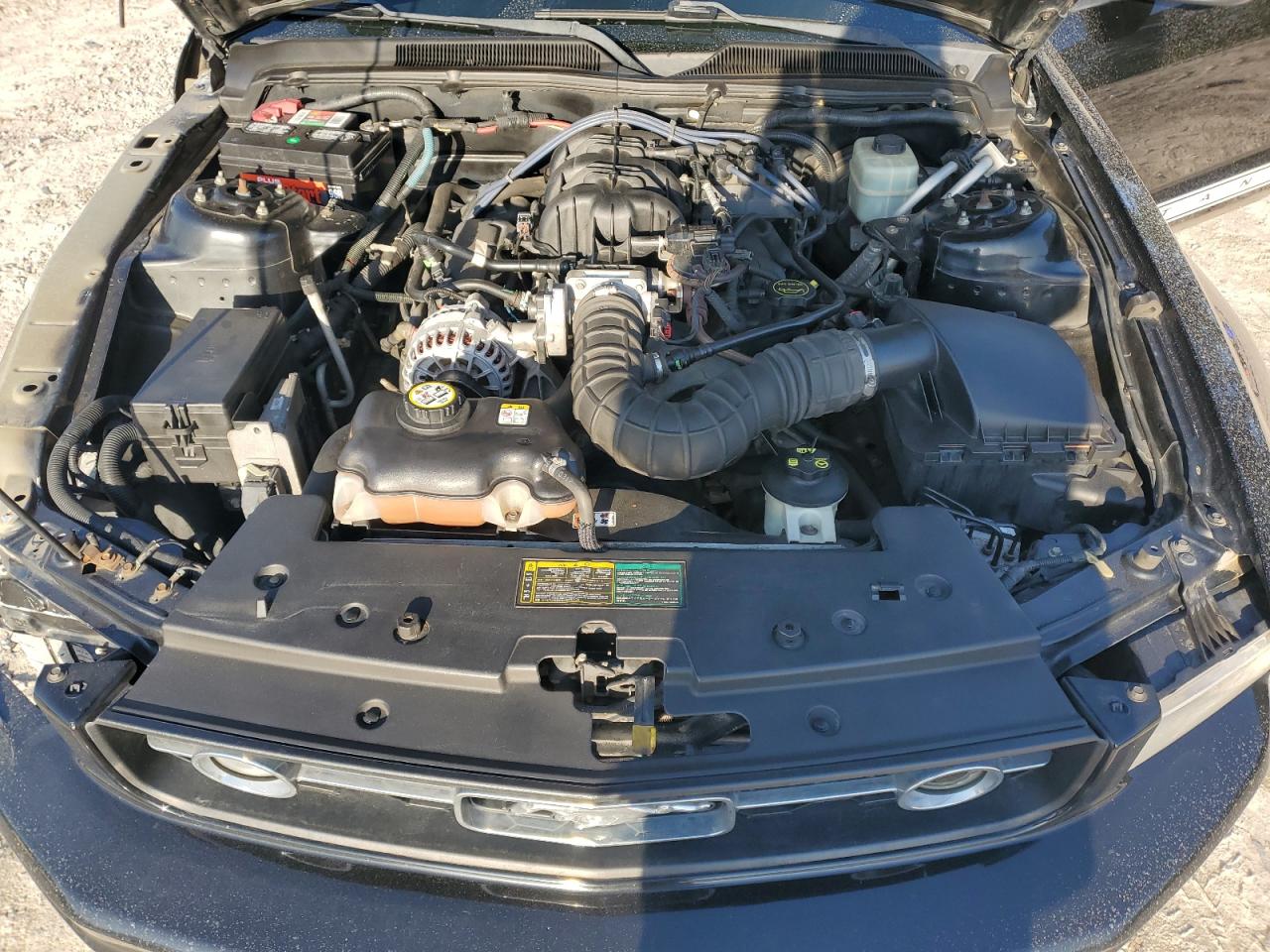 2006 Ford Mustang - Image 11