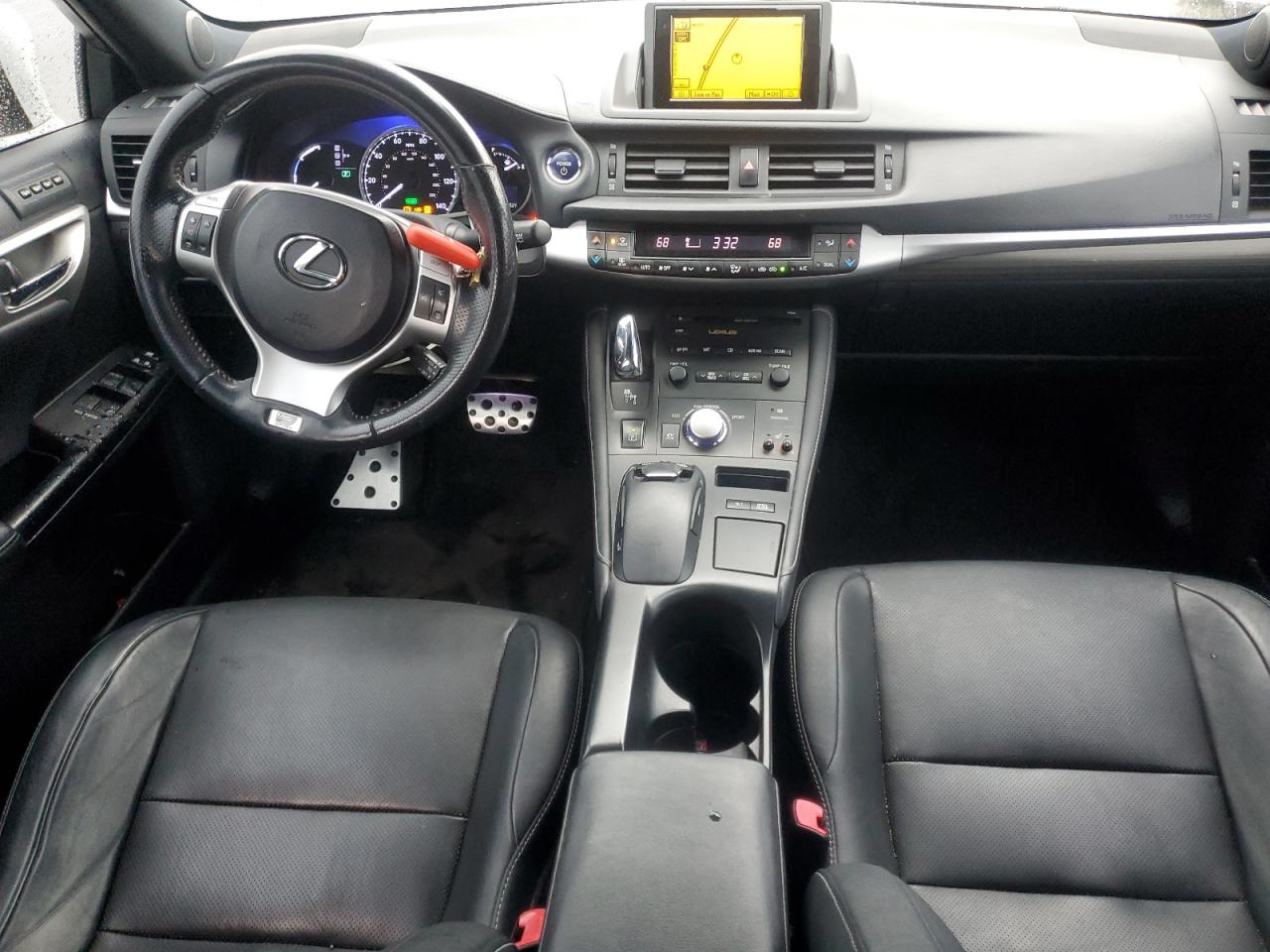2012 Lexus CT - Image 8