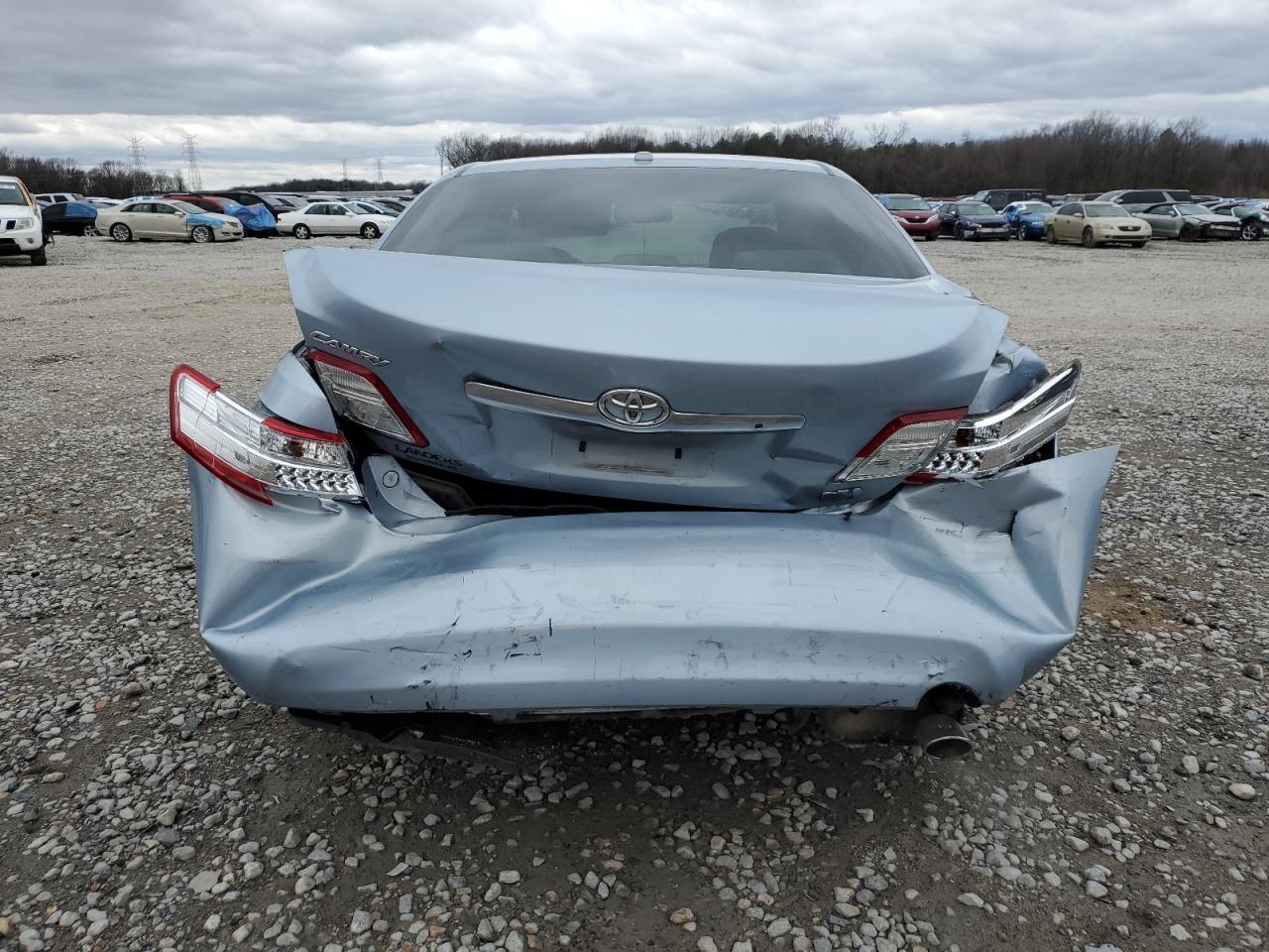 2011 Toyota Camry - Image 6