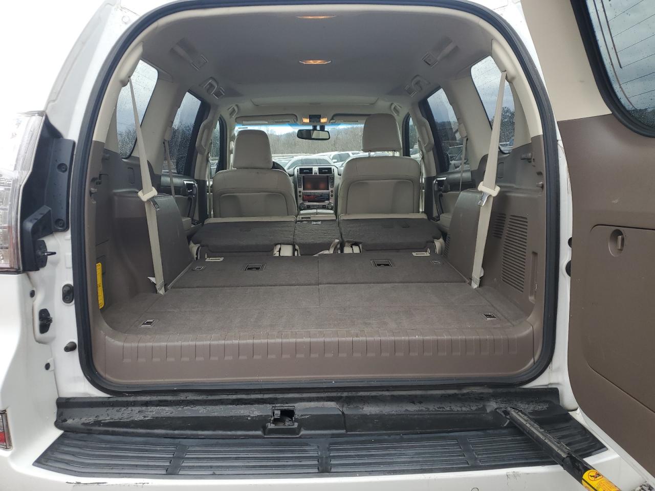2014 Lexus GX - Image 6