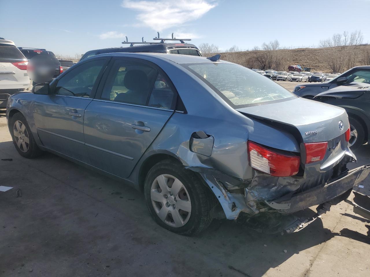 2009 Hyundai Sonata - Image 2