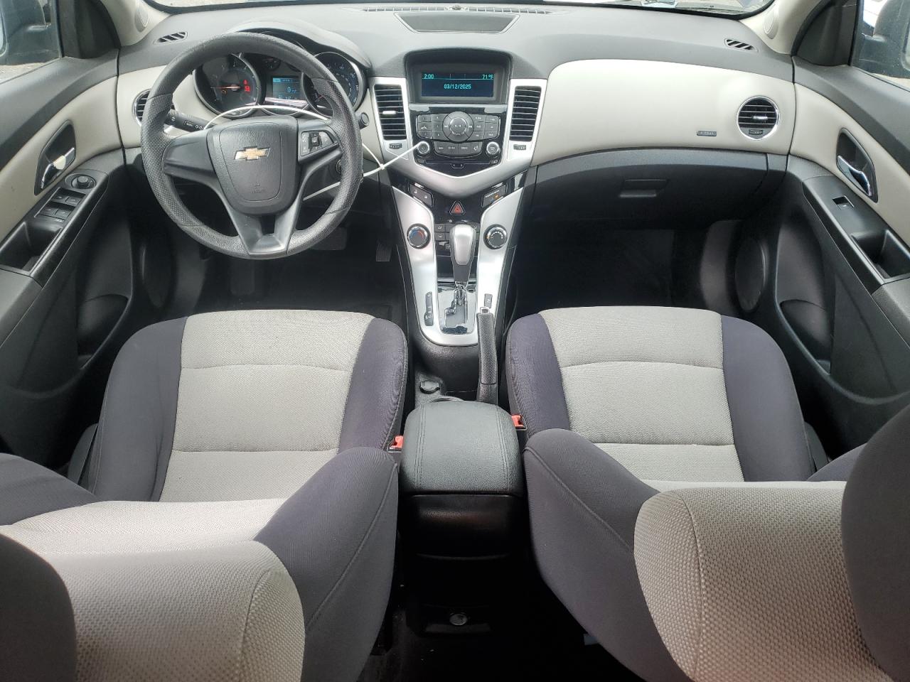 2014 Chevrolet Cruze - Image 8