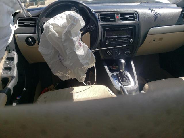  VOLKSWAGEN JETTA 2013 Biały