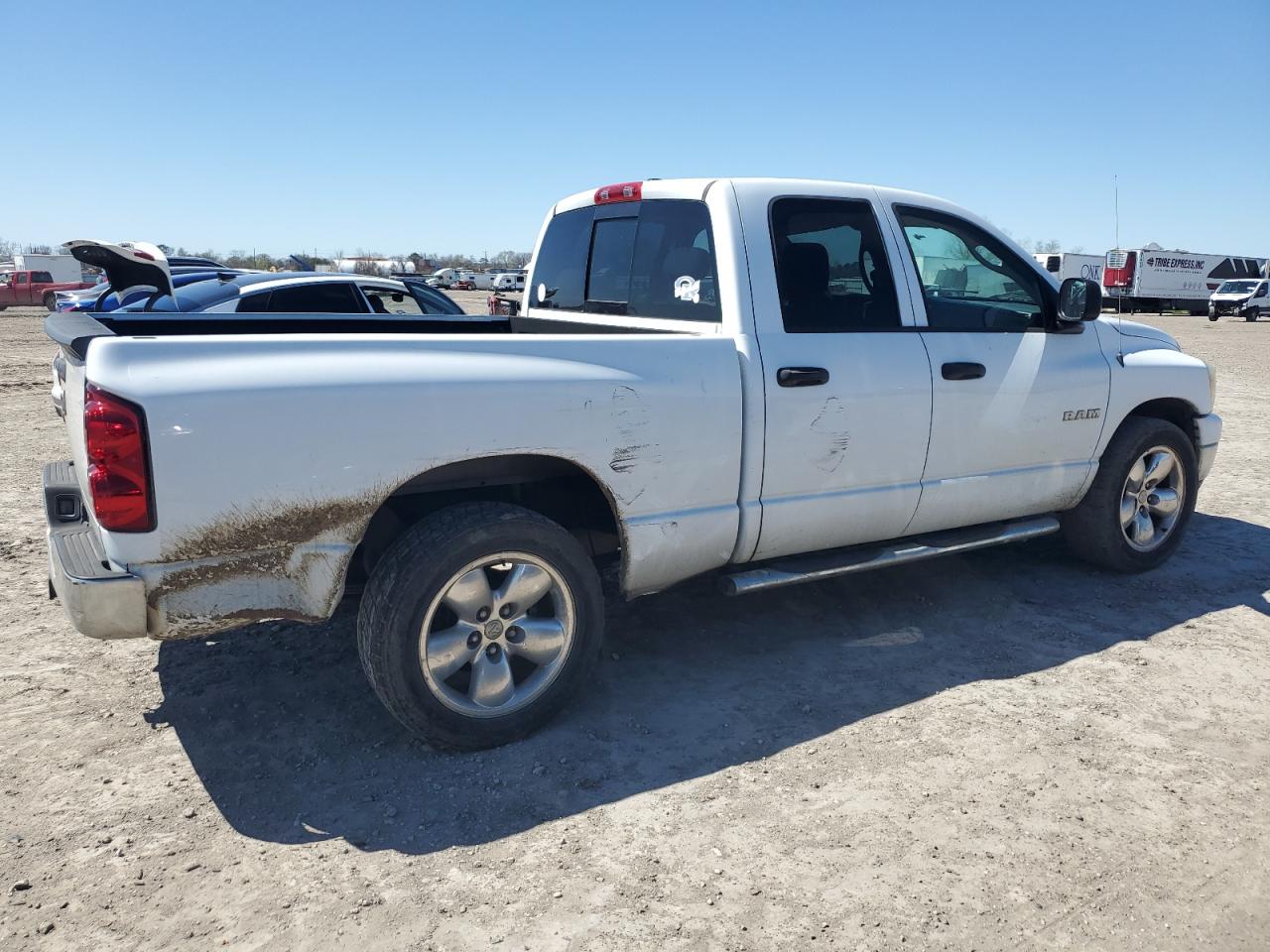2008 Dodge RAM - Image 3