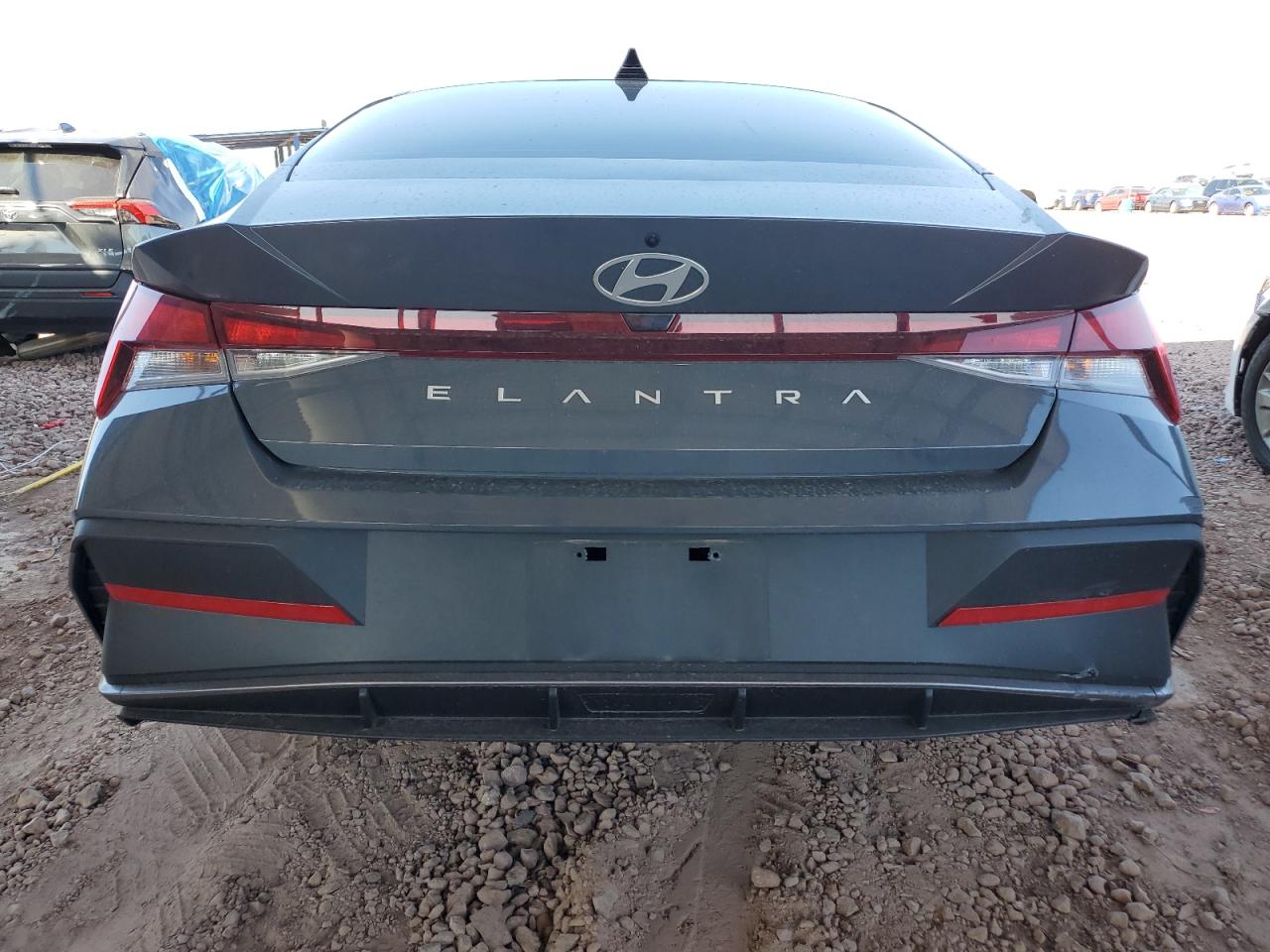 2024 Hyundai Elantra - Image 6
