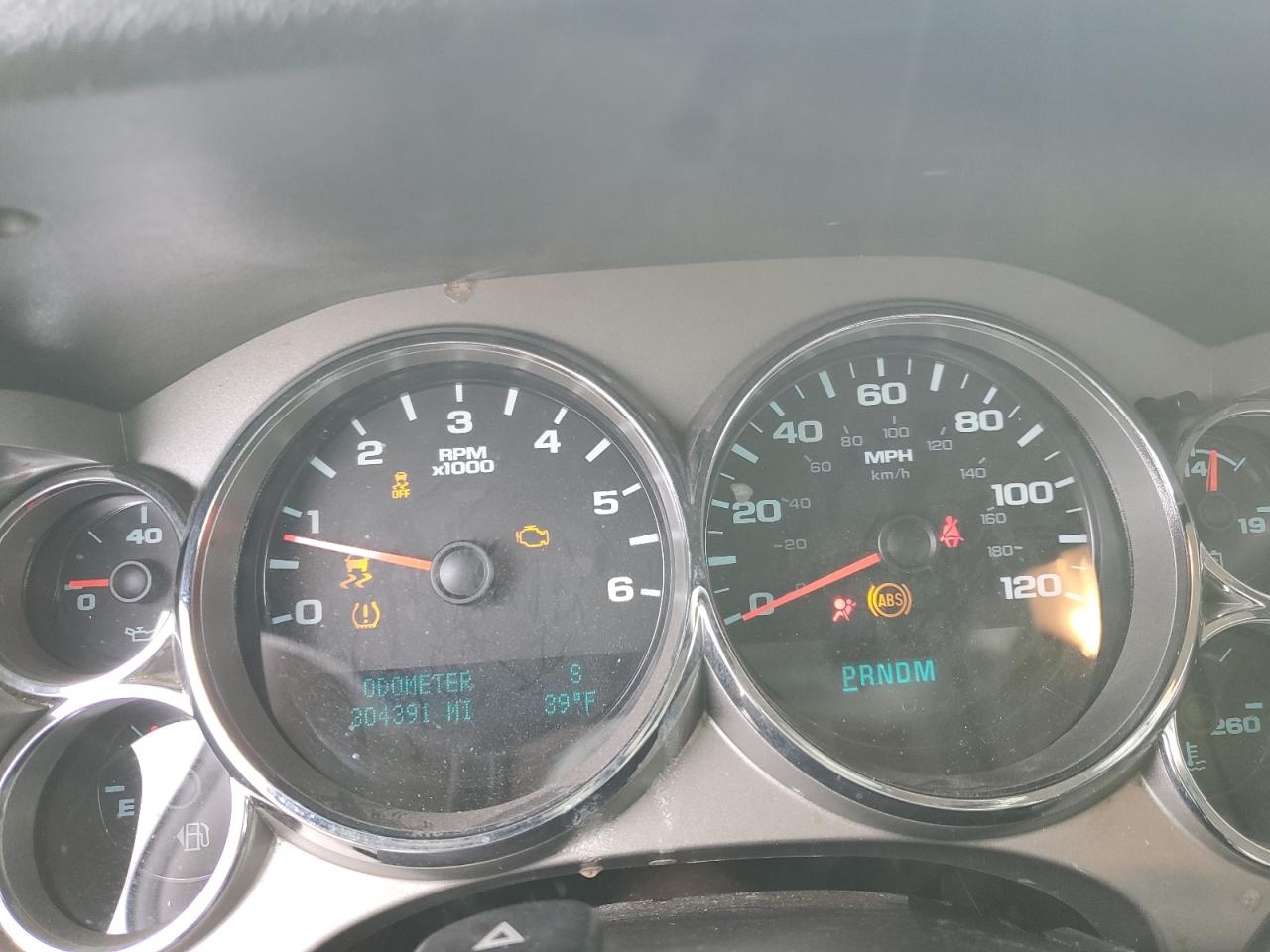 2013 Chevrolet Silverado - Image 9