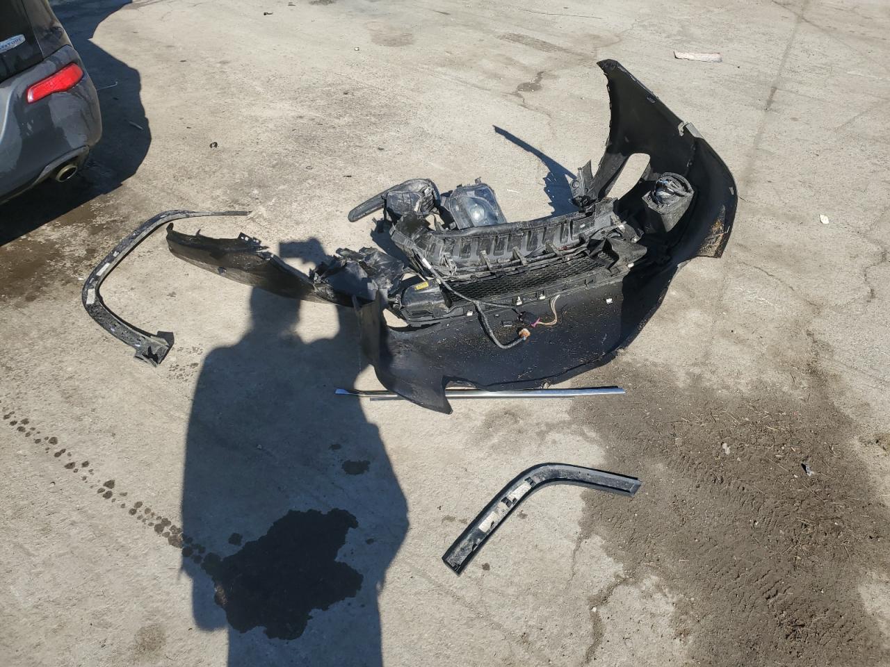 2014 Jeep Cherokee Latitude VIN: 1C4PJMCS3EW232399 Lot: 49805215