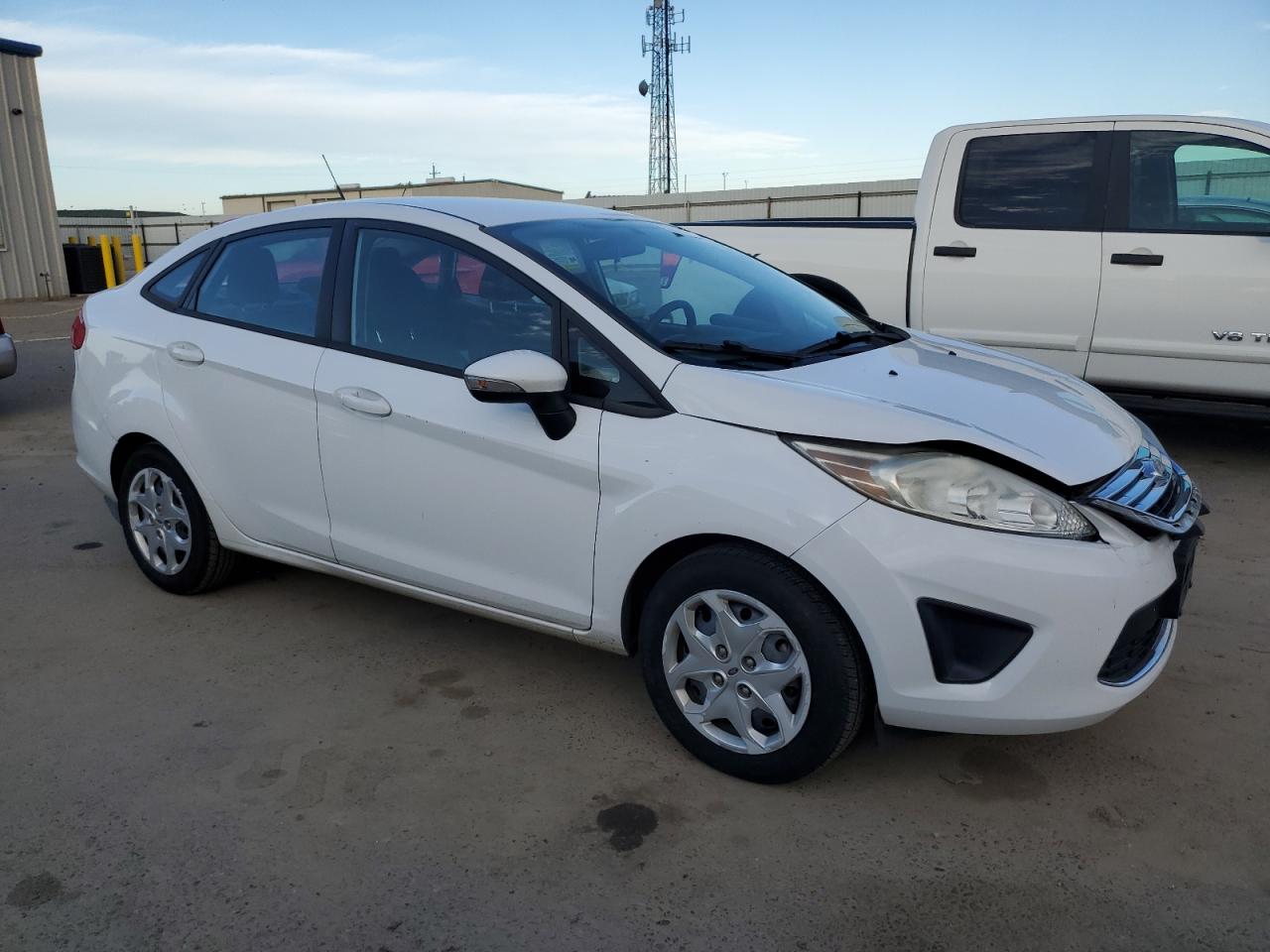 2013 Ford Fiesta - Image 4