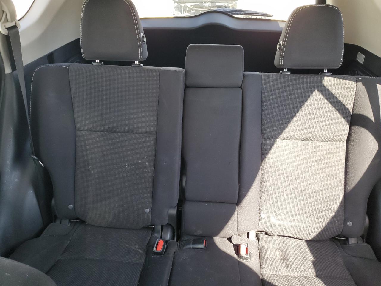 2017 Toyota RAV 4 - Image 10