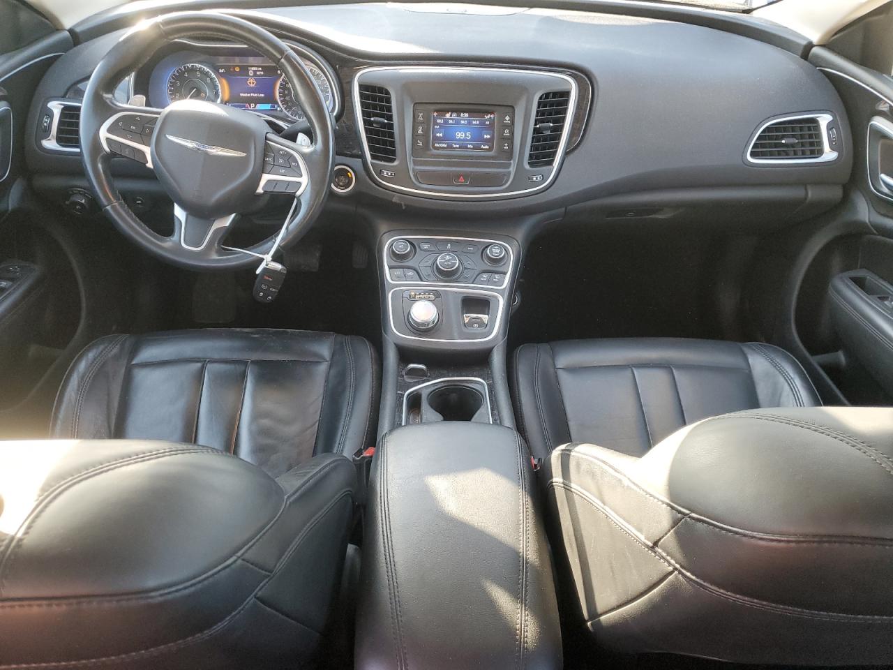 2015 Chrysler 200 - Image 8