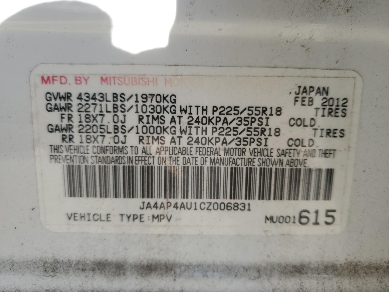 2012 Mitsubishi Outlander - Image 14