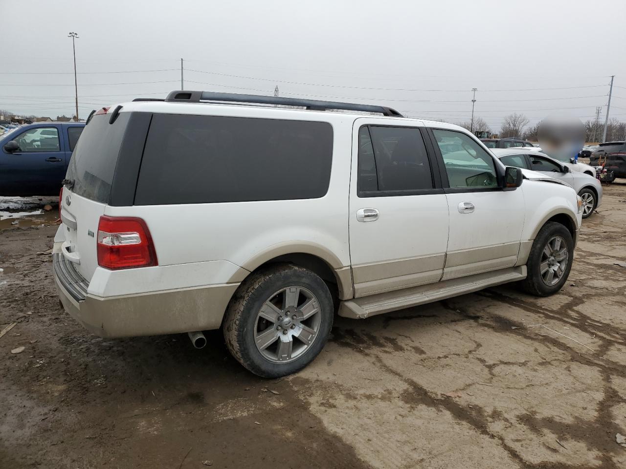 2009 Ford Expedition - Image 3