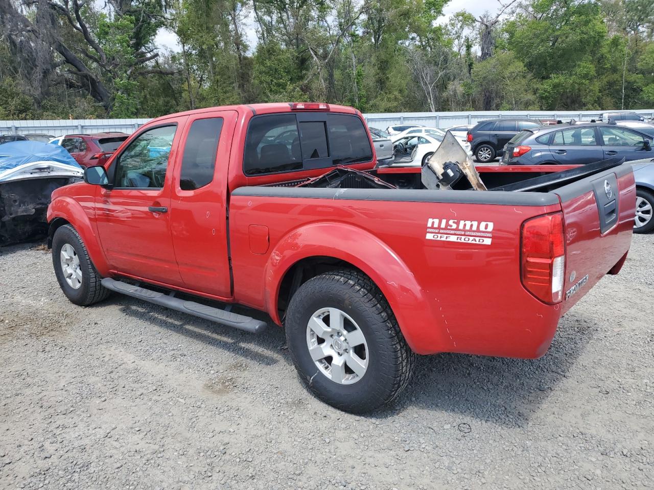 2005 Nissan Navara (Frontier) - Image 2