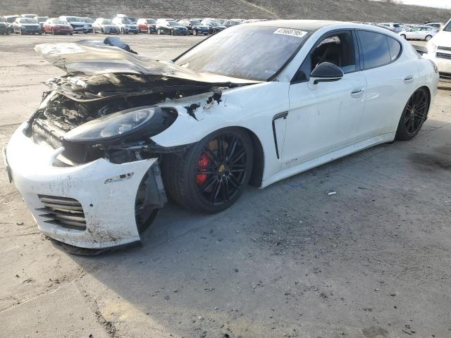 2016 Porsche Panamera Gts