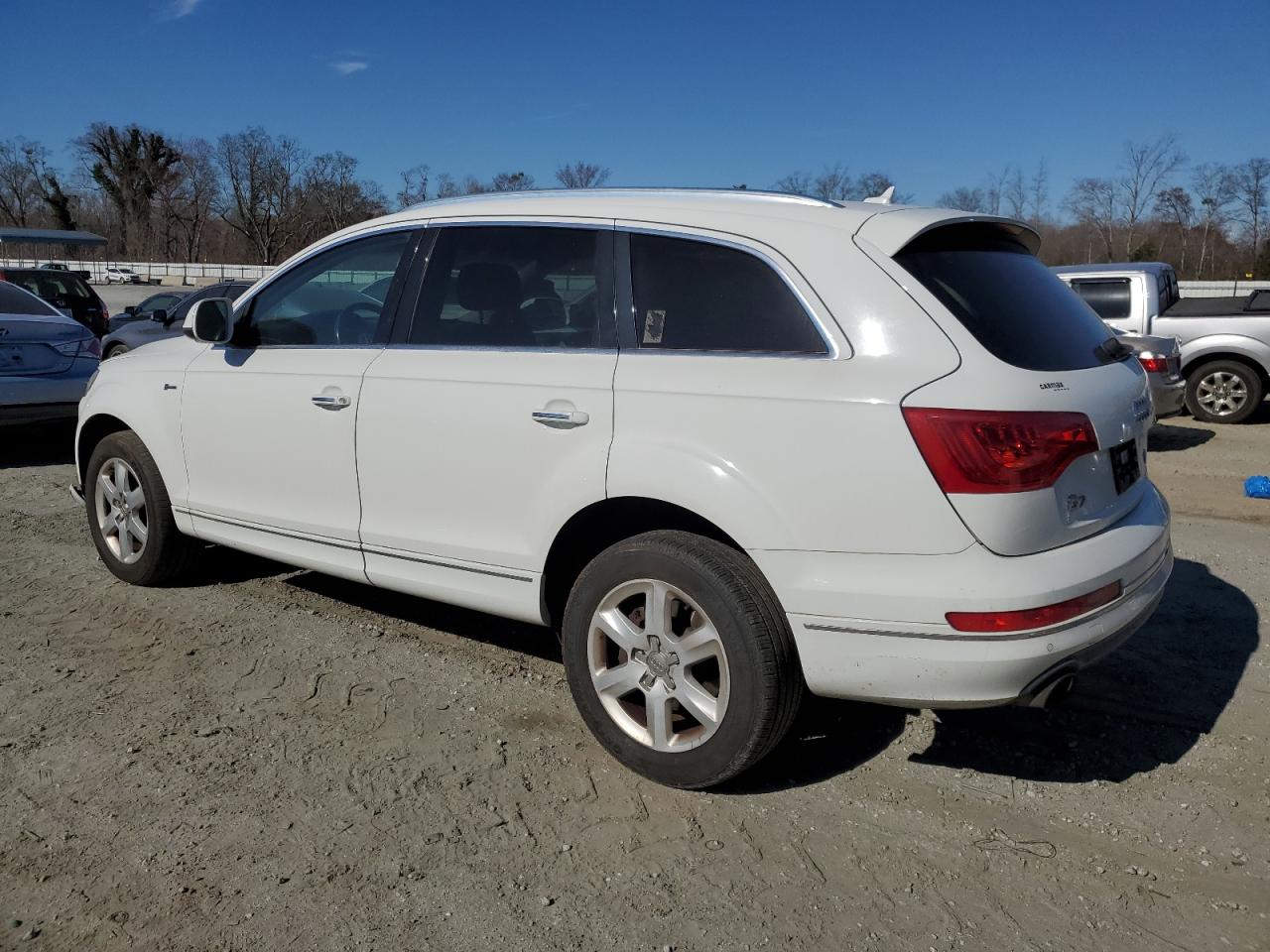2015 Audi Q7 - Image 2
