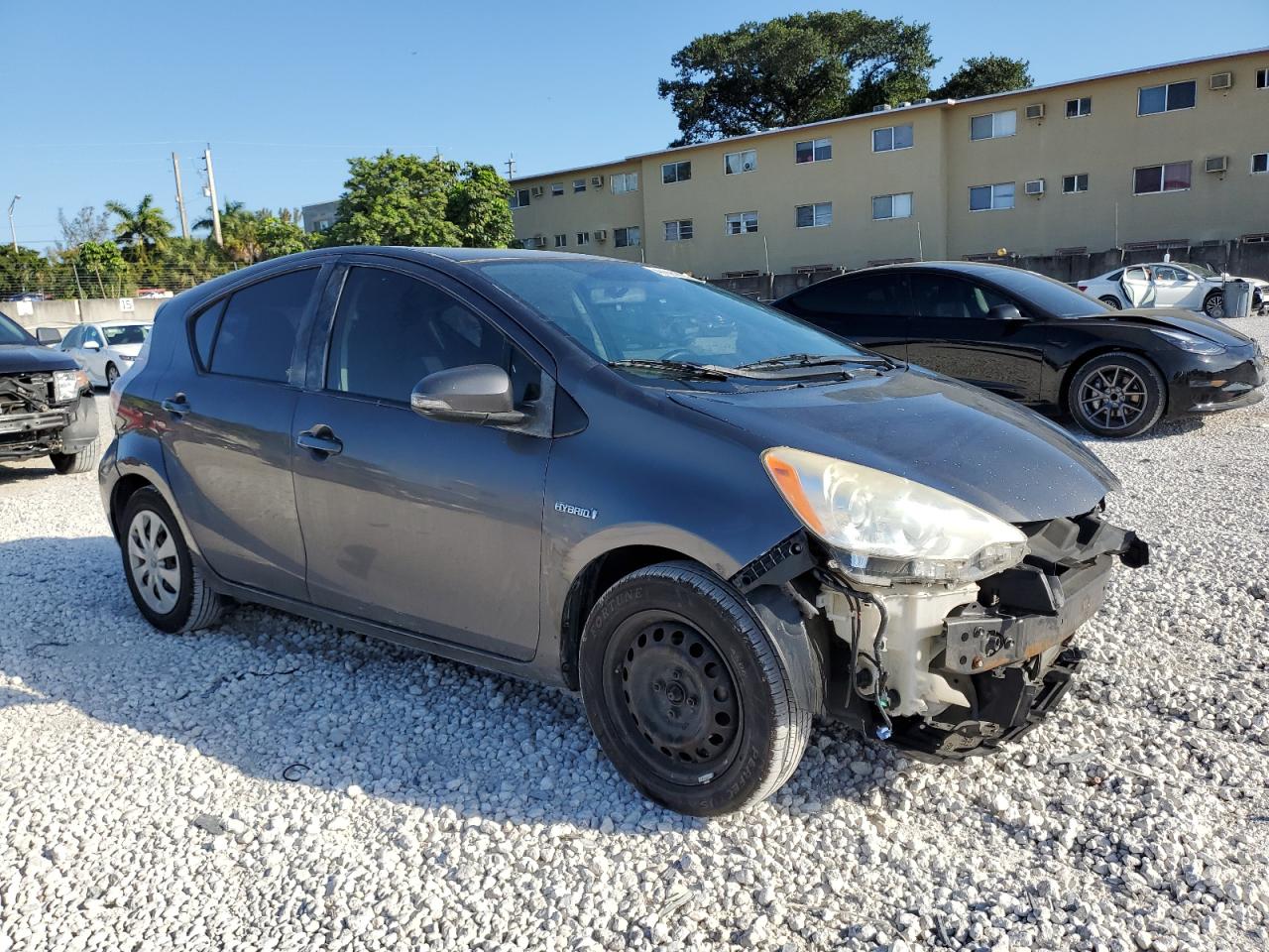 2013 Toyota Prius - Image 4