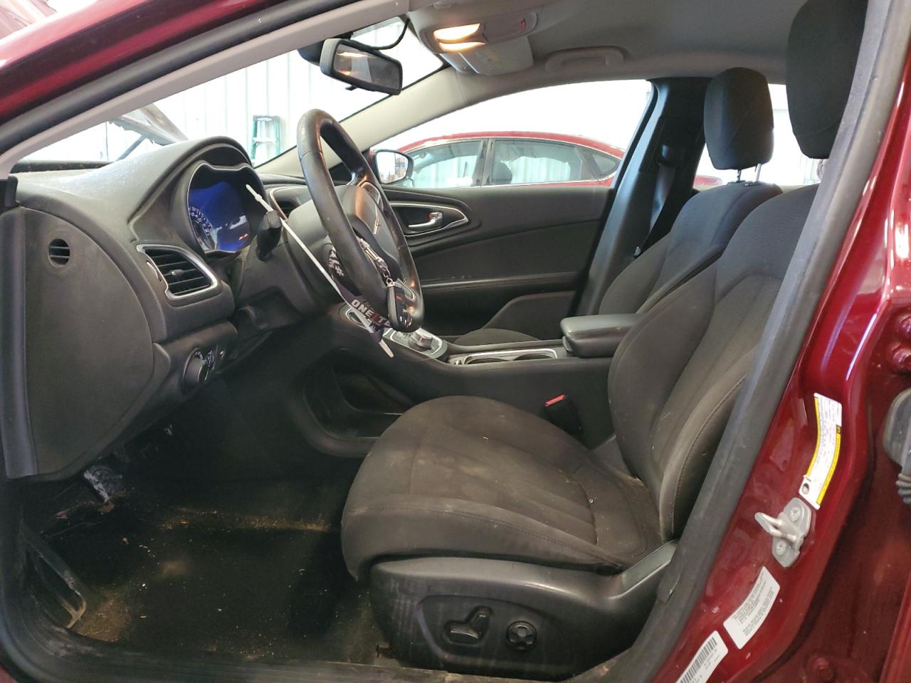 2015 Chrysler 200 - Image 7