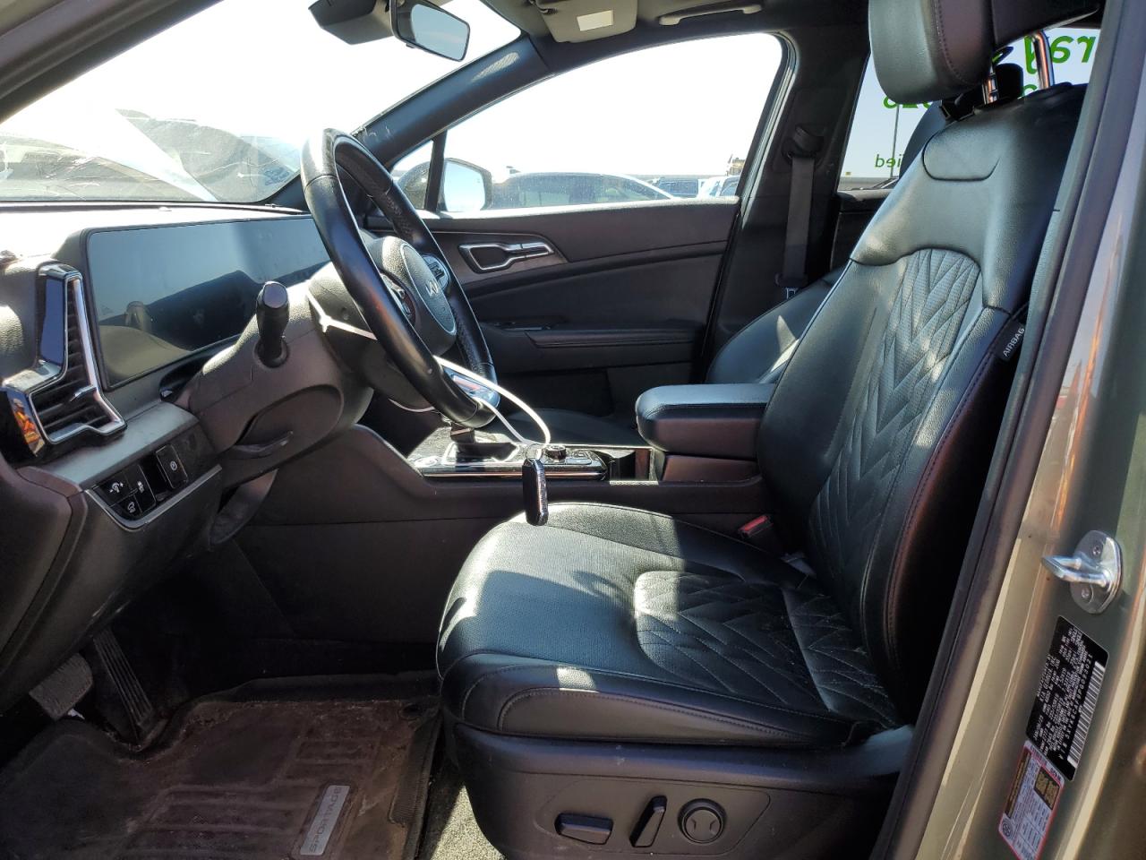 2023 Kia Sportage - Image 7
