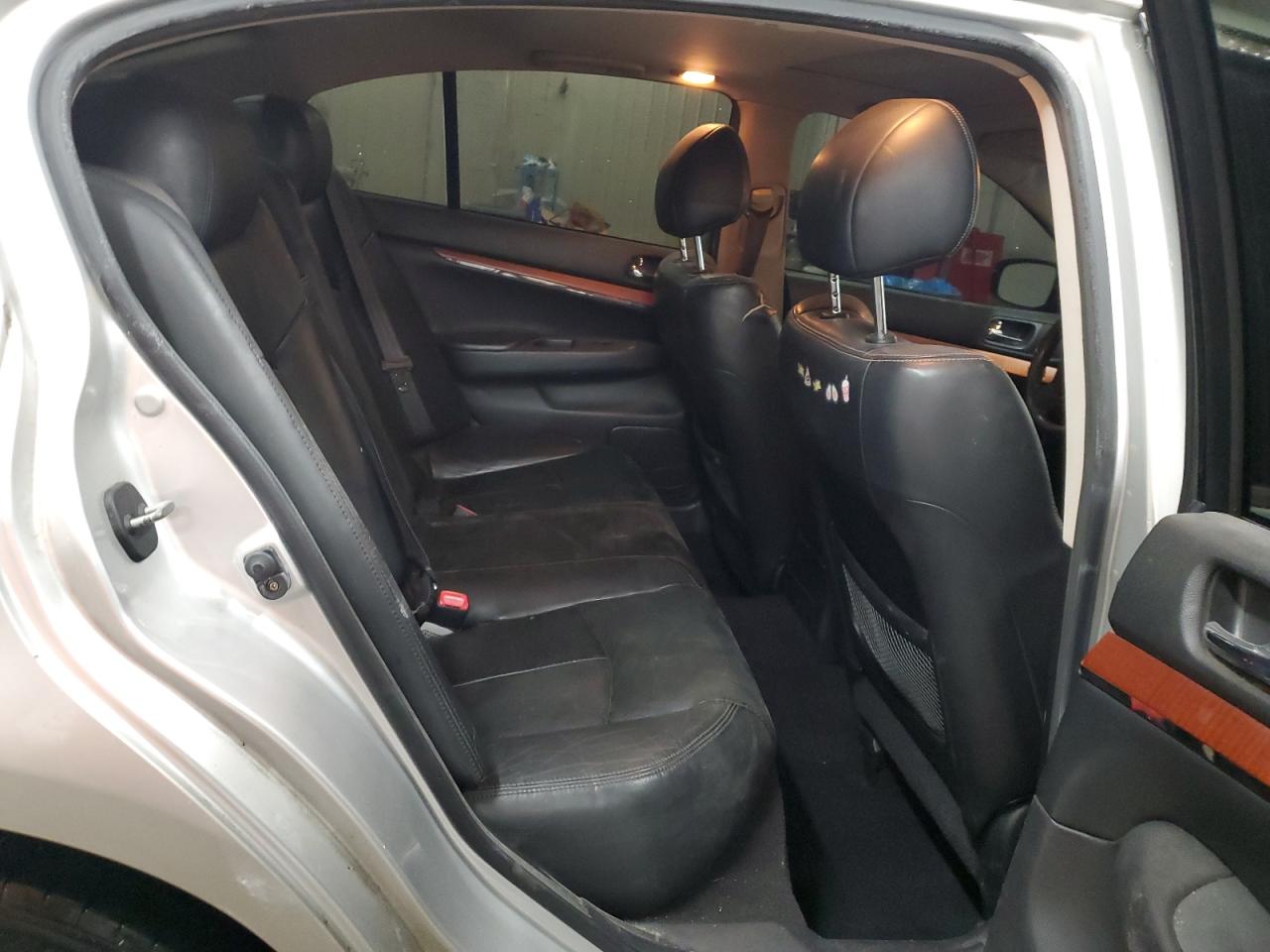 2009 Infiniti G - Image 10