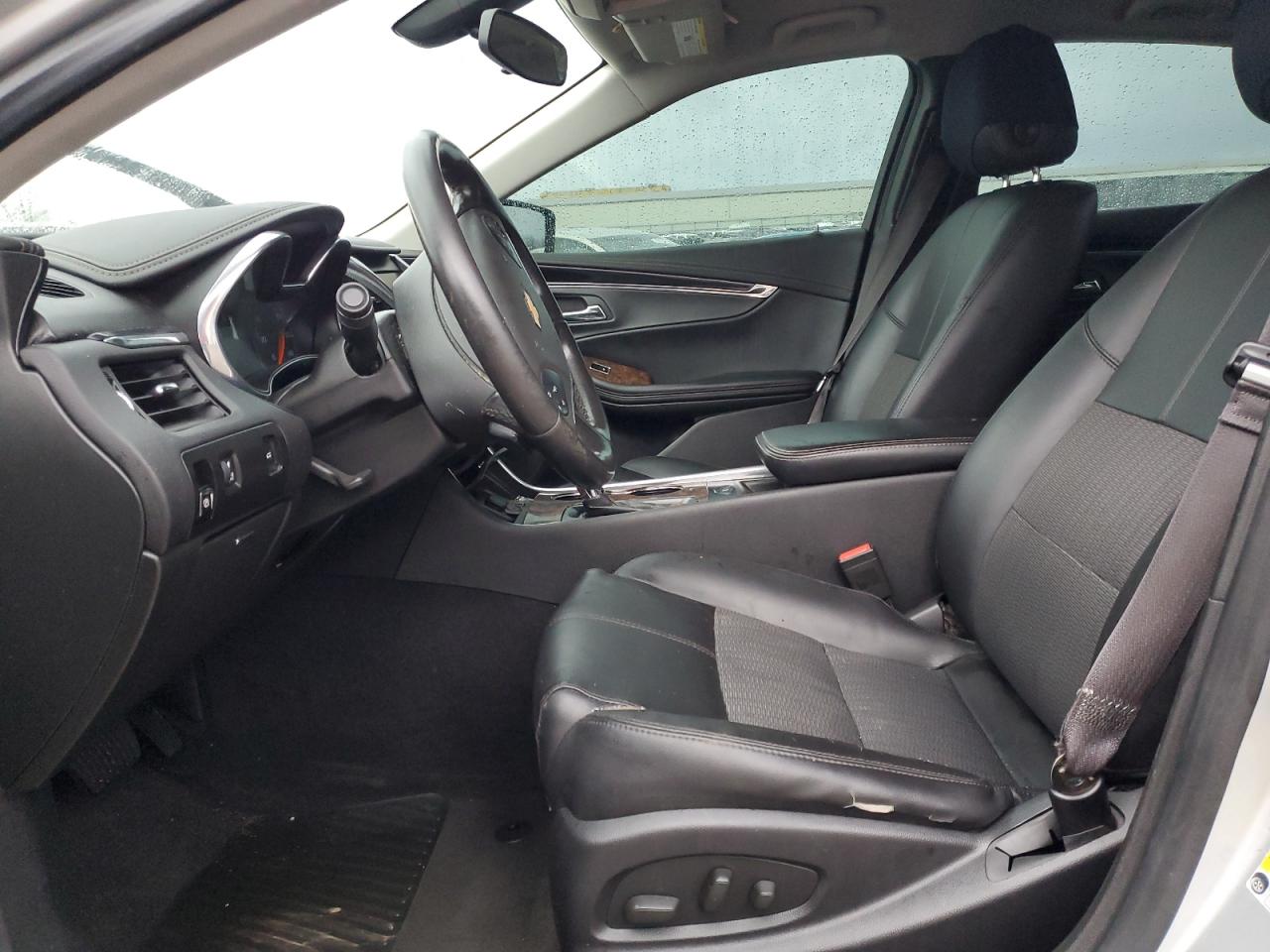 2015 Chevrolet Impala - Image 7