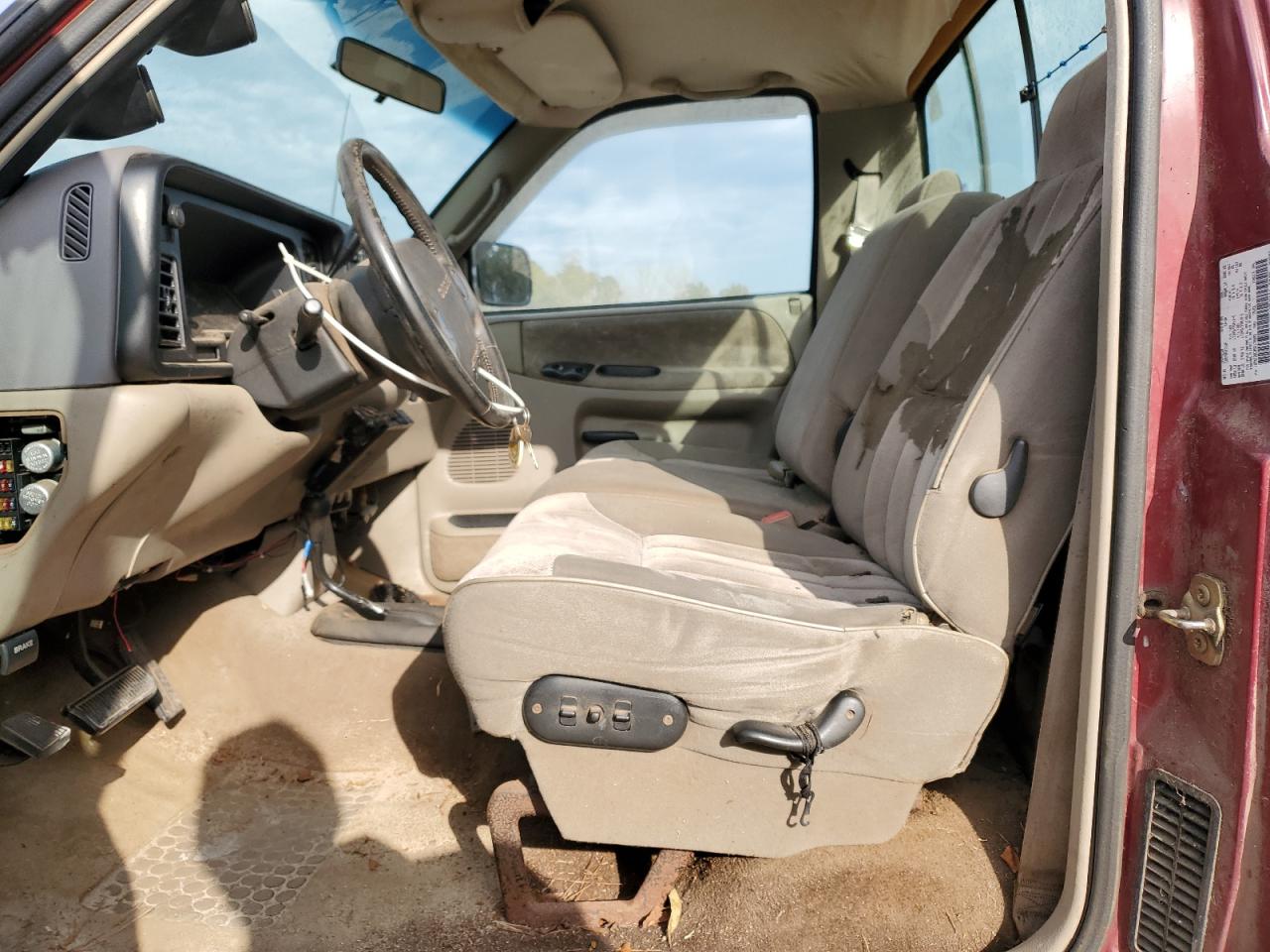 1995 Dodge RAM - Image 7