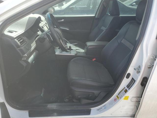Sedans TOYOTA CAMRY 2012 Biały