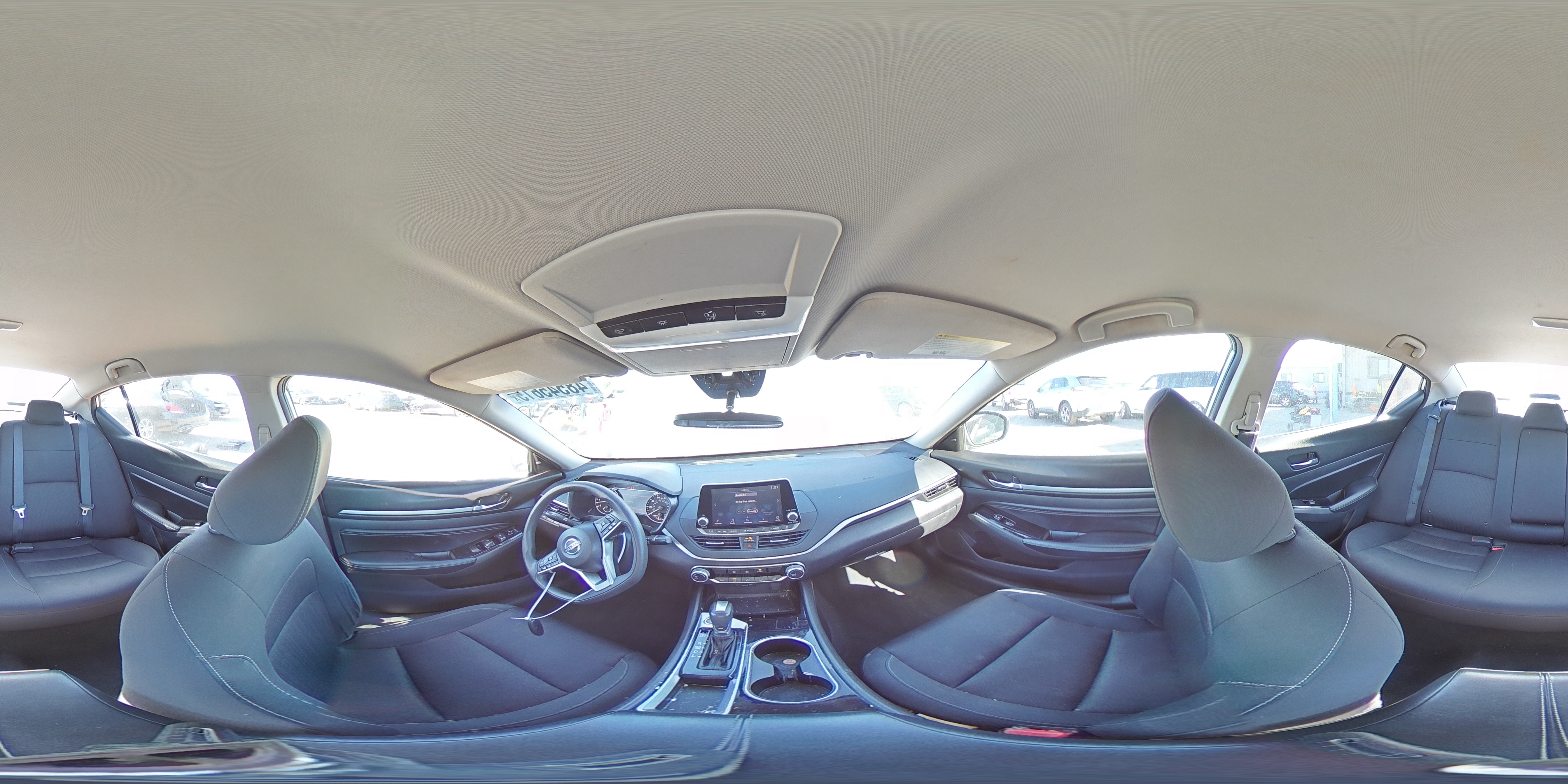 2021 Nissan Altima - Image 13