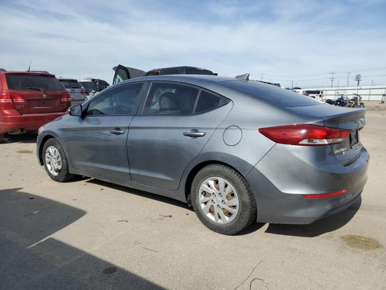 2017 Hyundai Elantra - Image 2