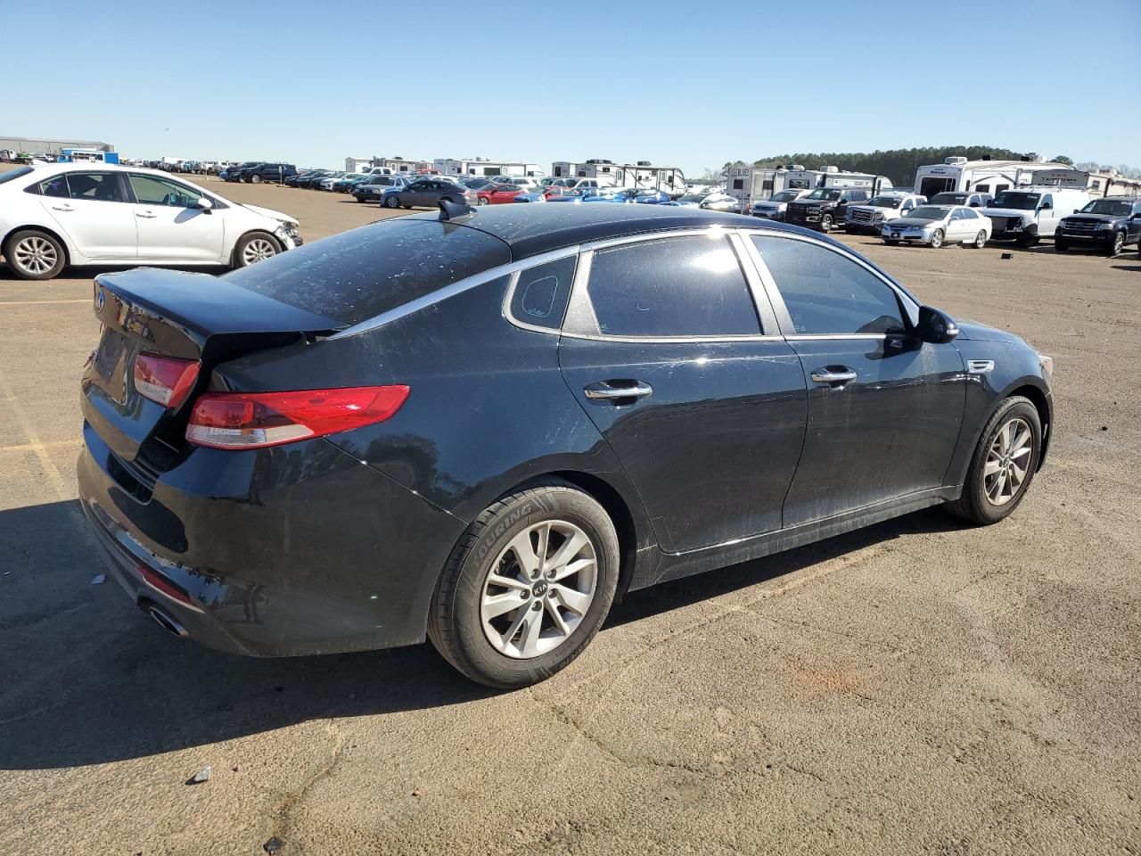 2016 Kia Optima - Image 3