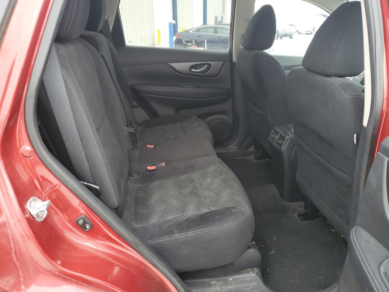 2014 Nissan Rogue - Image 11